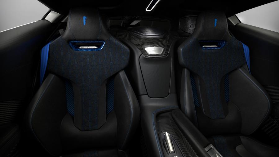 Интерьер Pininfarina Battista Anniversario 2020 года  (фото 9 из 24)